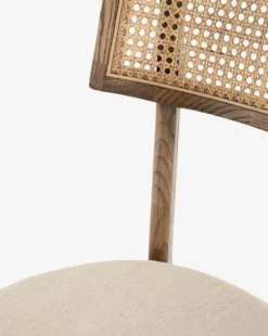 Alessia Stool