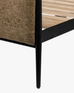 Alexander Bed