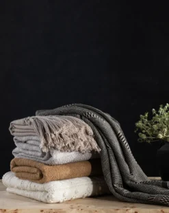 Anwar Woven Throw