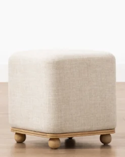Arie Ottoman