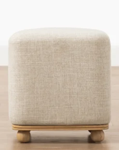 Arie Ottoman