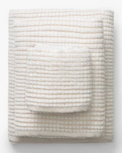 Atrani Tan Organic Bath Collection