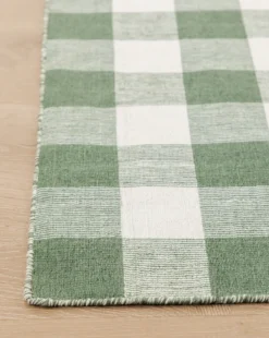 Belleville Green Handwoven Indoor/Outdoor Rug