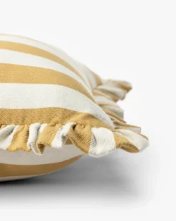Bretton Indoor/Outdoor Pillow