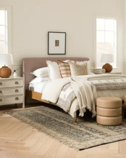 Campanella Hand-Knotted Wool Rug