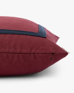 Capulet Pillow Cover