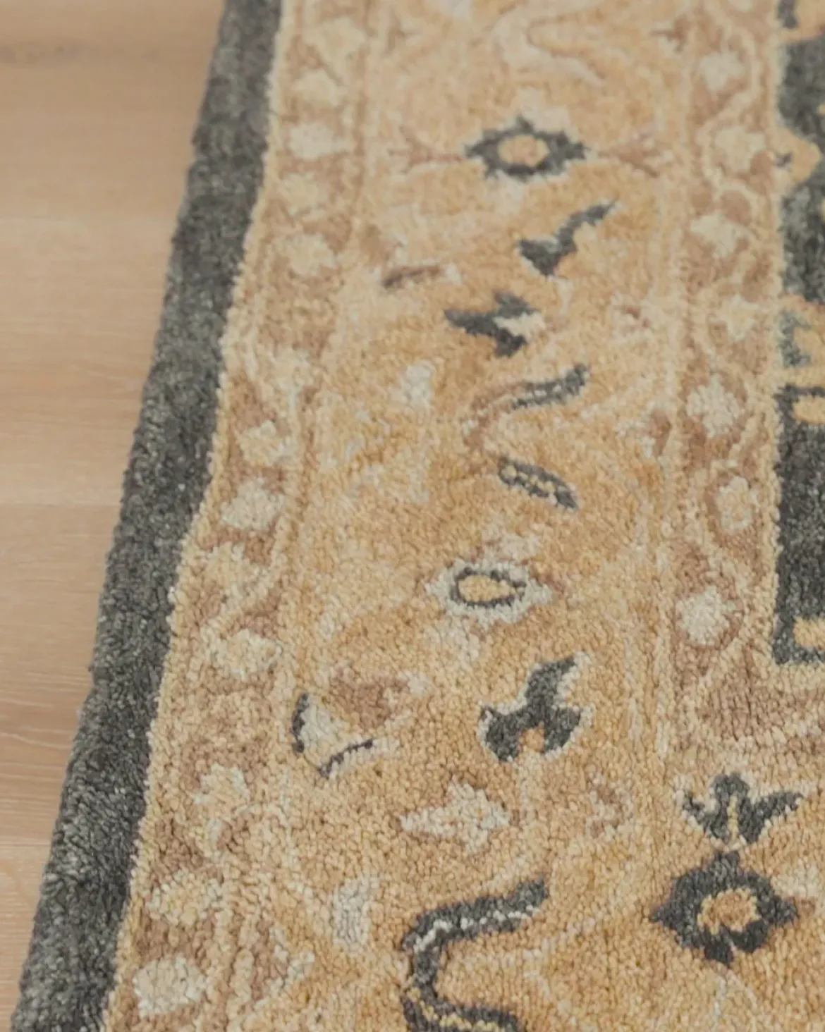 Chandler Hand-Tufted Wool Rug