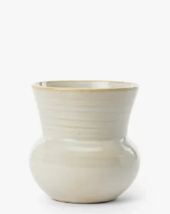 Colchester Planter