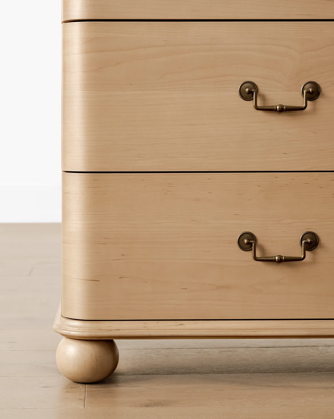 Delaney Dresser