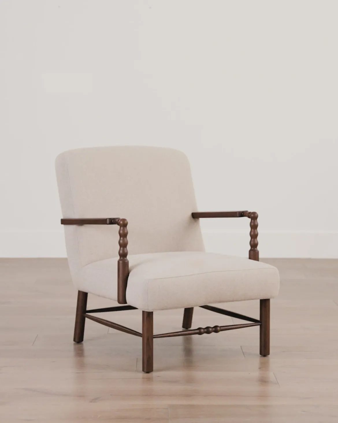 Earnshaw Lounge Chair