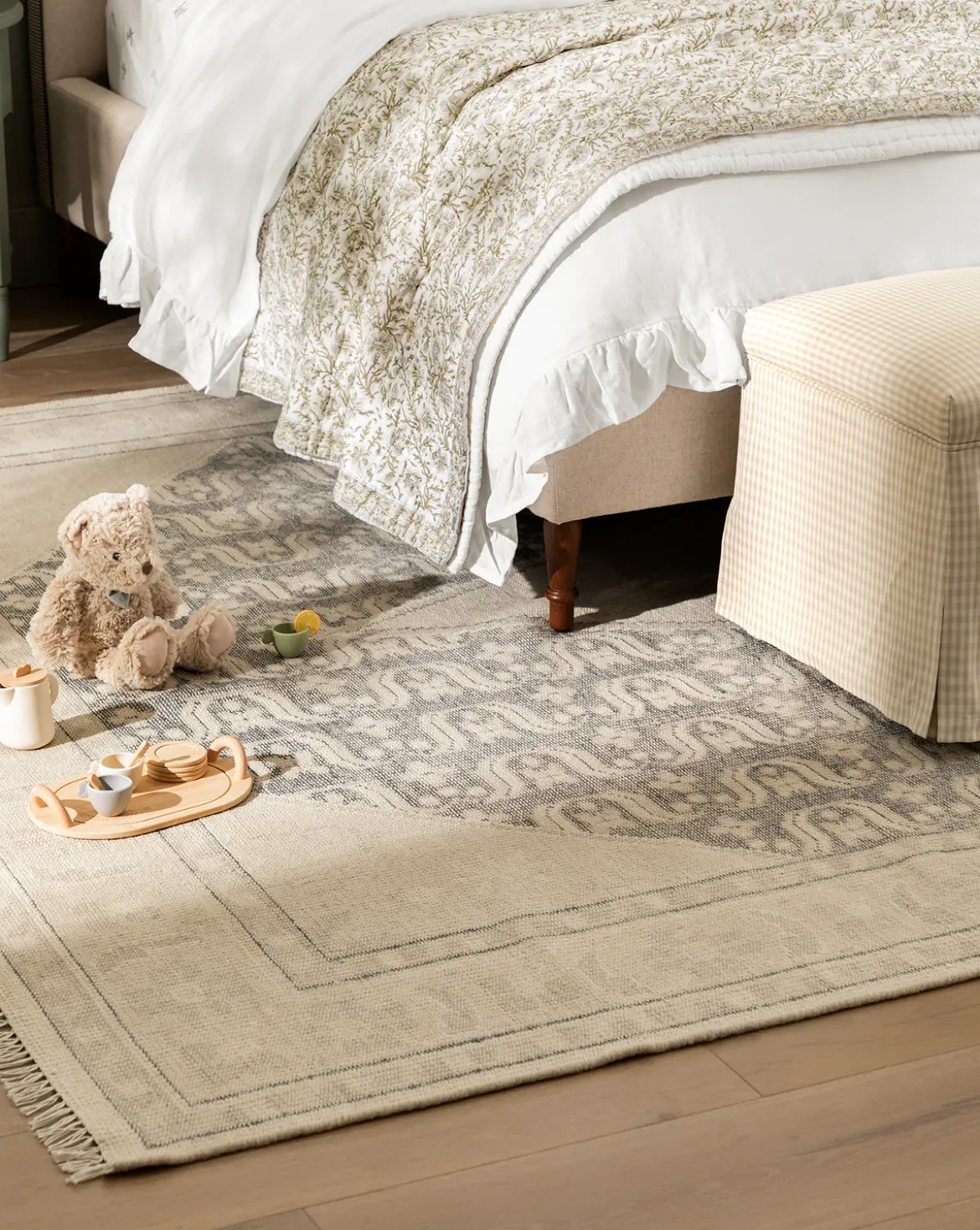 Elin Hand-Knotted Wool Rug