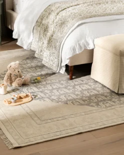 Elin Hand-Knotted Wool Rug