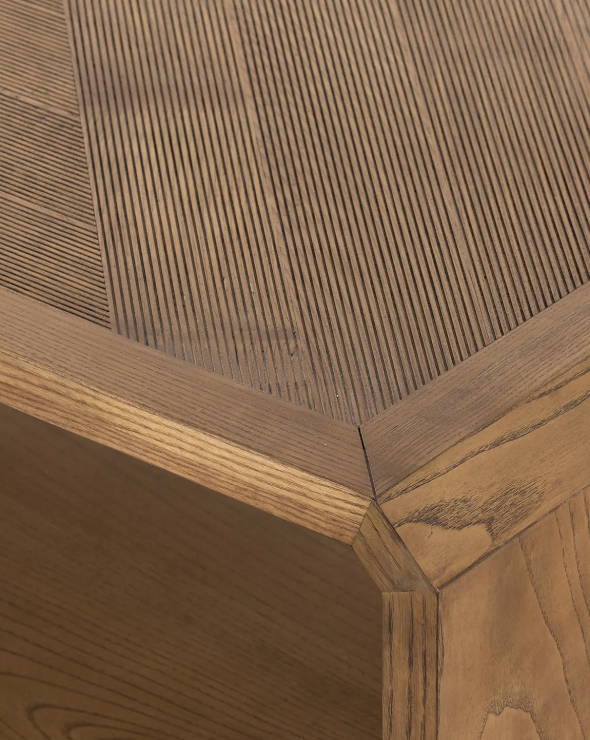 Ender Coffee Table
