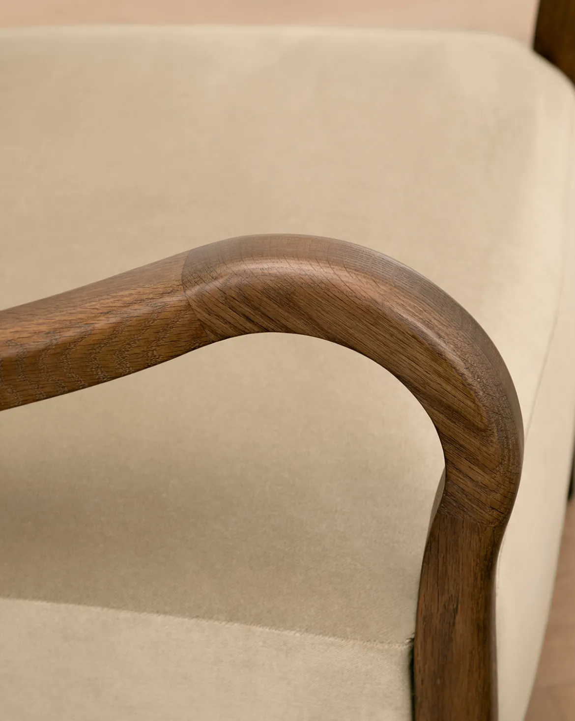Etienne Lounge Chair