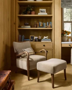 Etienne Lounge Chair
