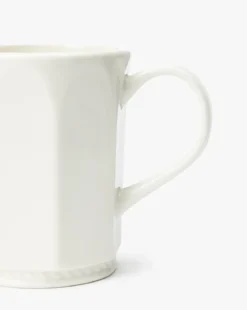 Halloway Mugs (Set of 4)