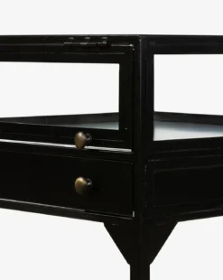 Harry Nightstand