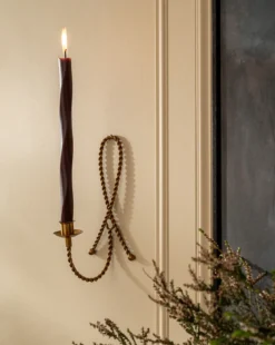 Hearst Taper Holder