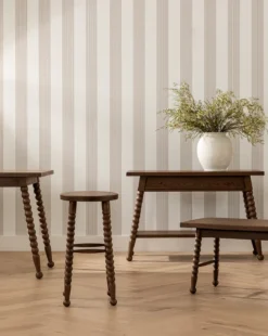 Heathcliff Desk