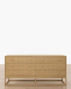 Huxton Dresser