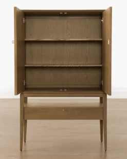 Jahnsen Cabinet
