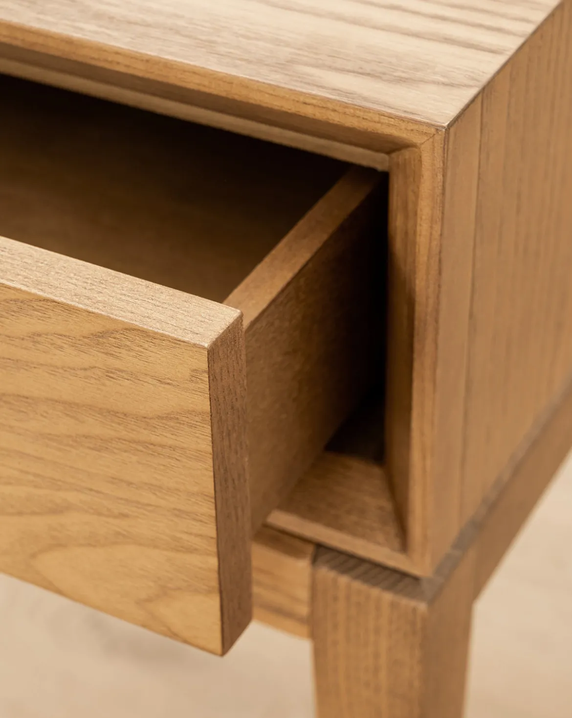 Jahnsen Nightstand
