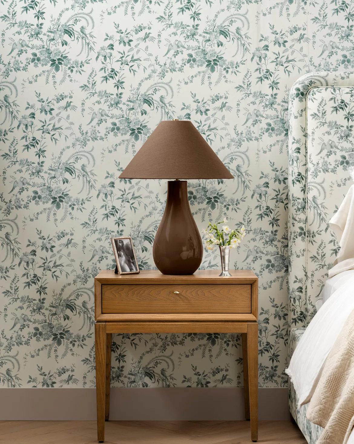 Jahnsen Nightstand