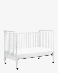 Jenny Lind 3-in-1 Convertible Crib