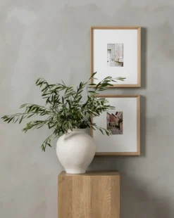Krissan Vase