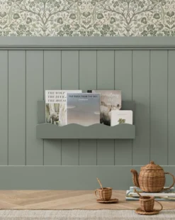 Kylee Shelf