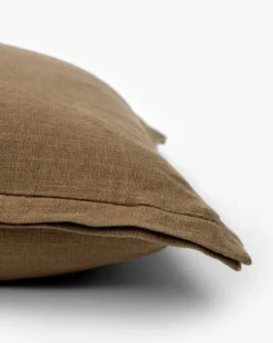 Liam Double Flange Pillow Cover