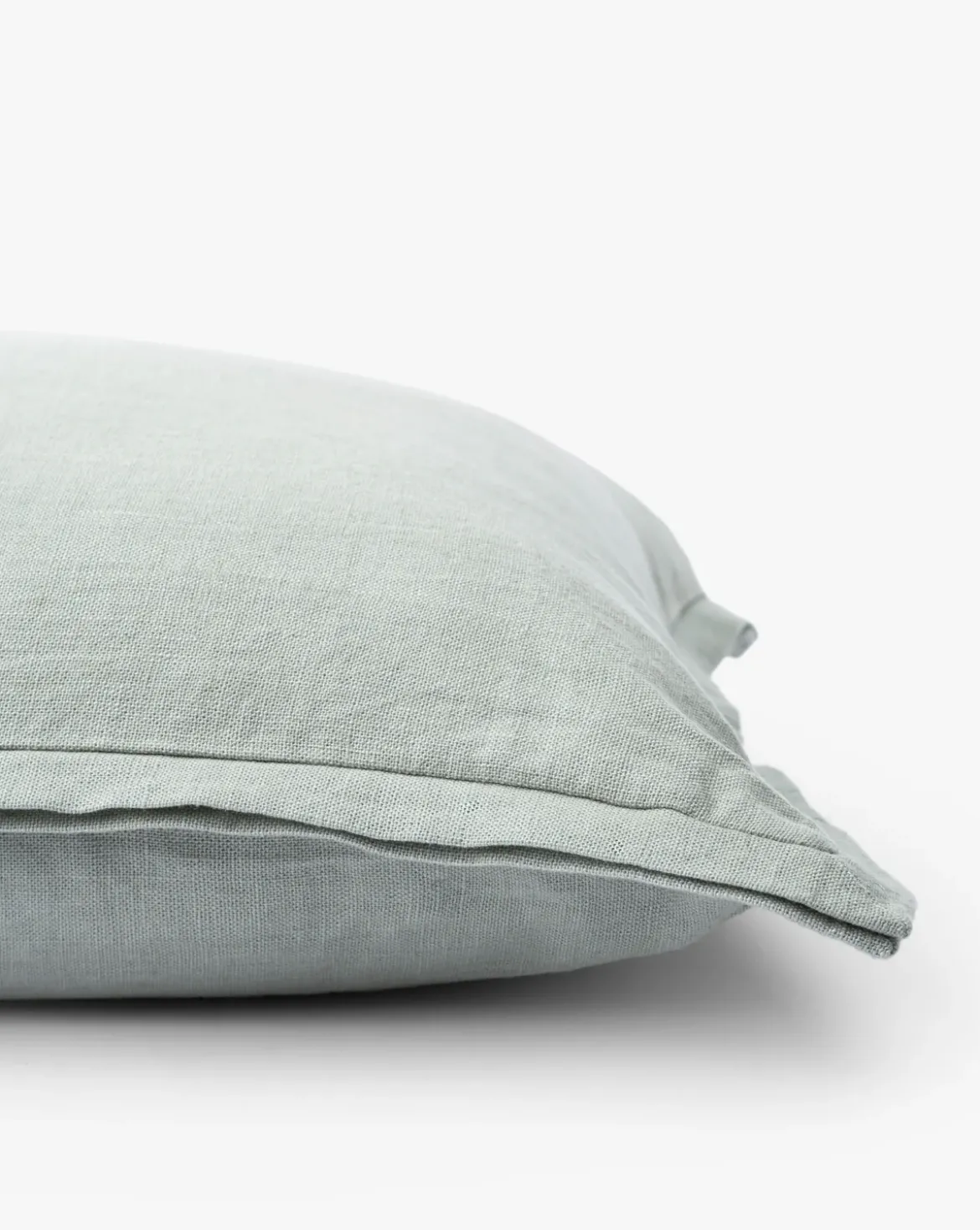 Liam Double Flange Pillow Cover