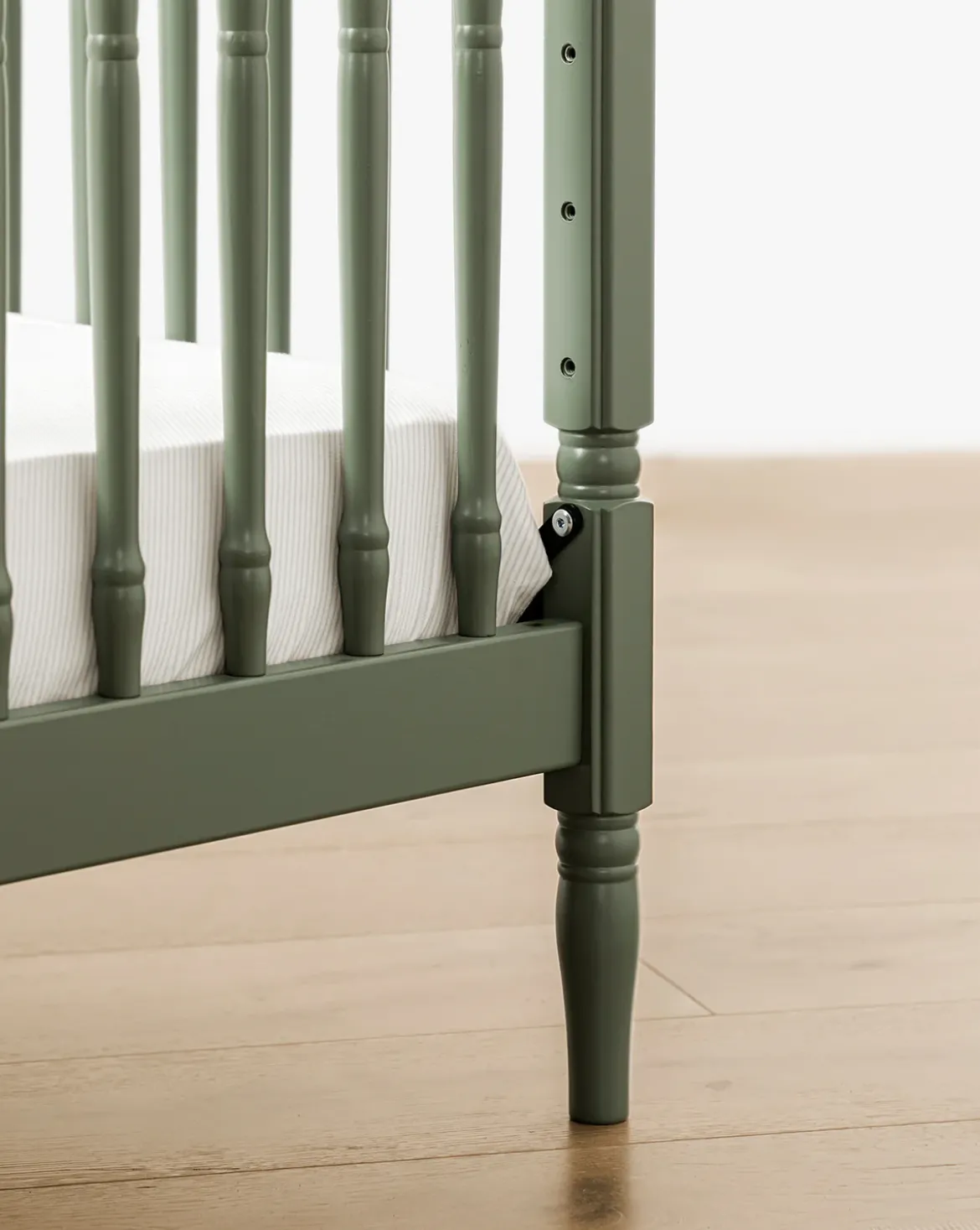 Liberty Namesake 3-in-1 Convertible Spindle Crib w/Toddler Bed Conversion Kit