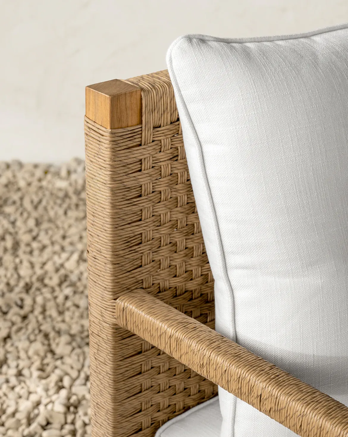 Lindon Outdoor Lounge Chair (Ready to Ship)