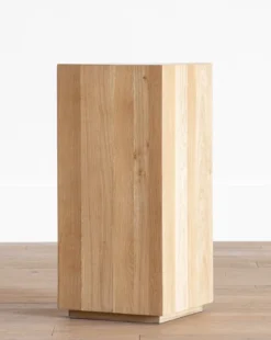 Marlow Pedestal