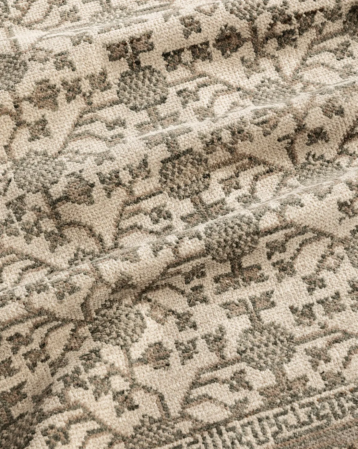 Orsino Hand-Knotted Rug
