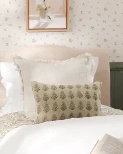 Patricia Pillow Cover