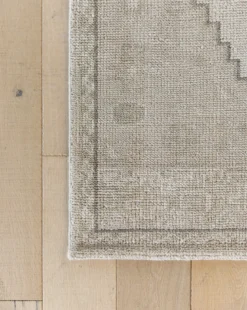 Pembroke Hand-Knotted Wool Rug