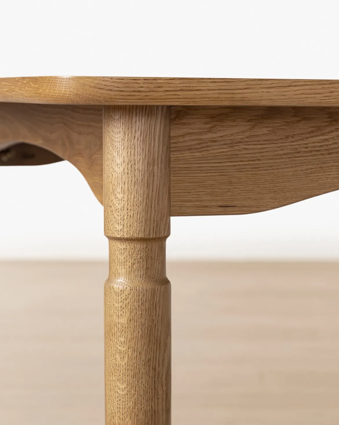 Phipps Dining Table