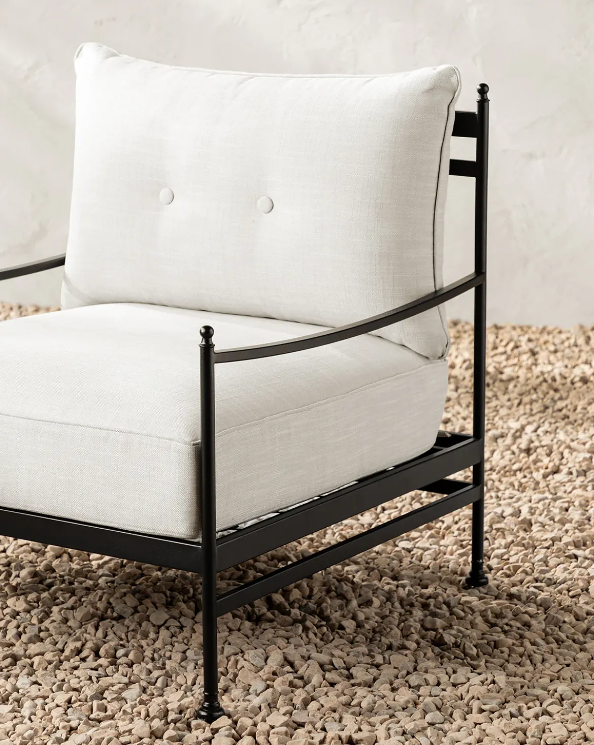 Pomeroy Outdoor Lounge Chair (Ready to Ship)