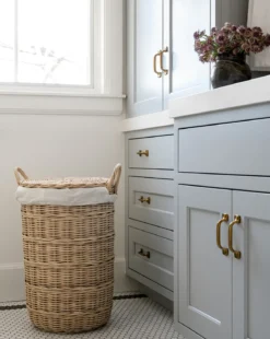 Rattan Lidded Laundry Bin