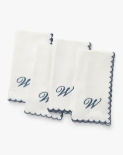 Scallop Border Napkins (Set of 4)