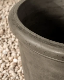 Stockwell Concrete Planter