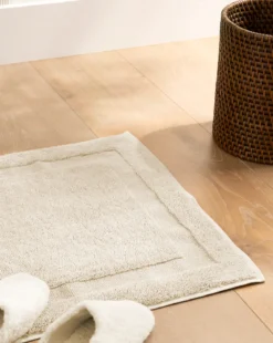 Taunton Bath Mat