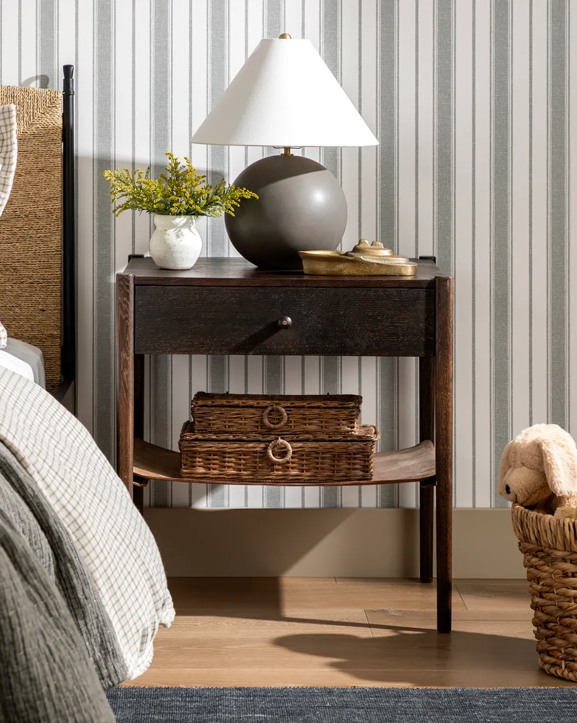 Tess Ceramic Table Lamp