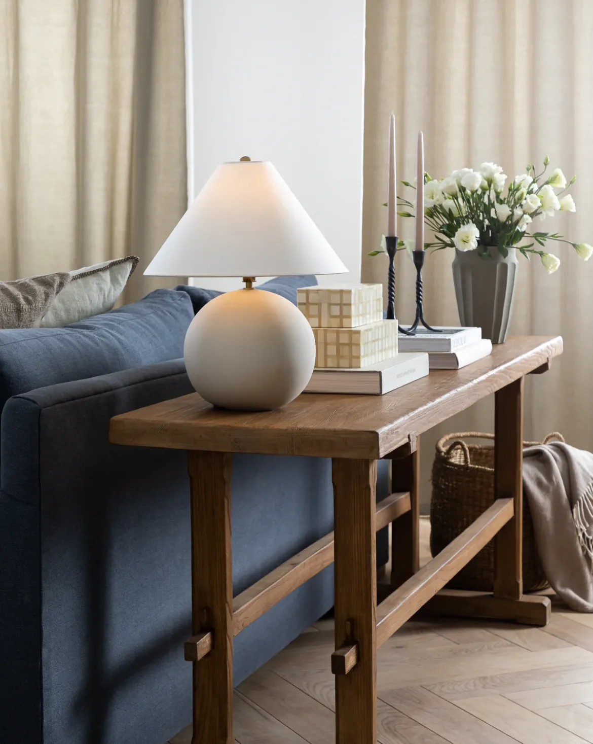 Tess Ceramic Table Lamp