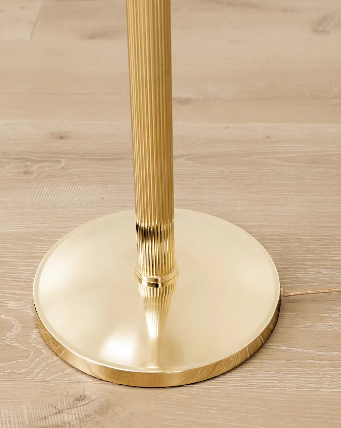 Townes Floor Lamp