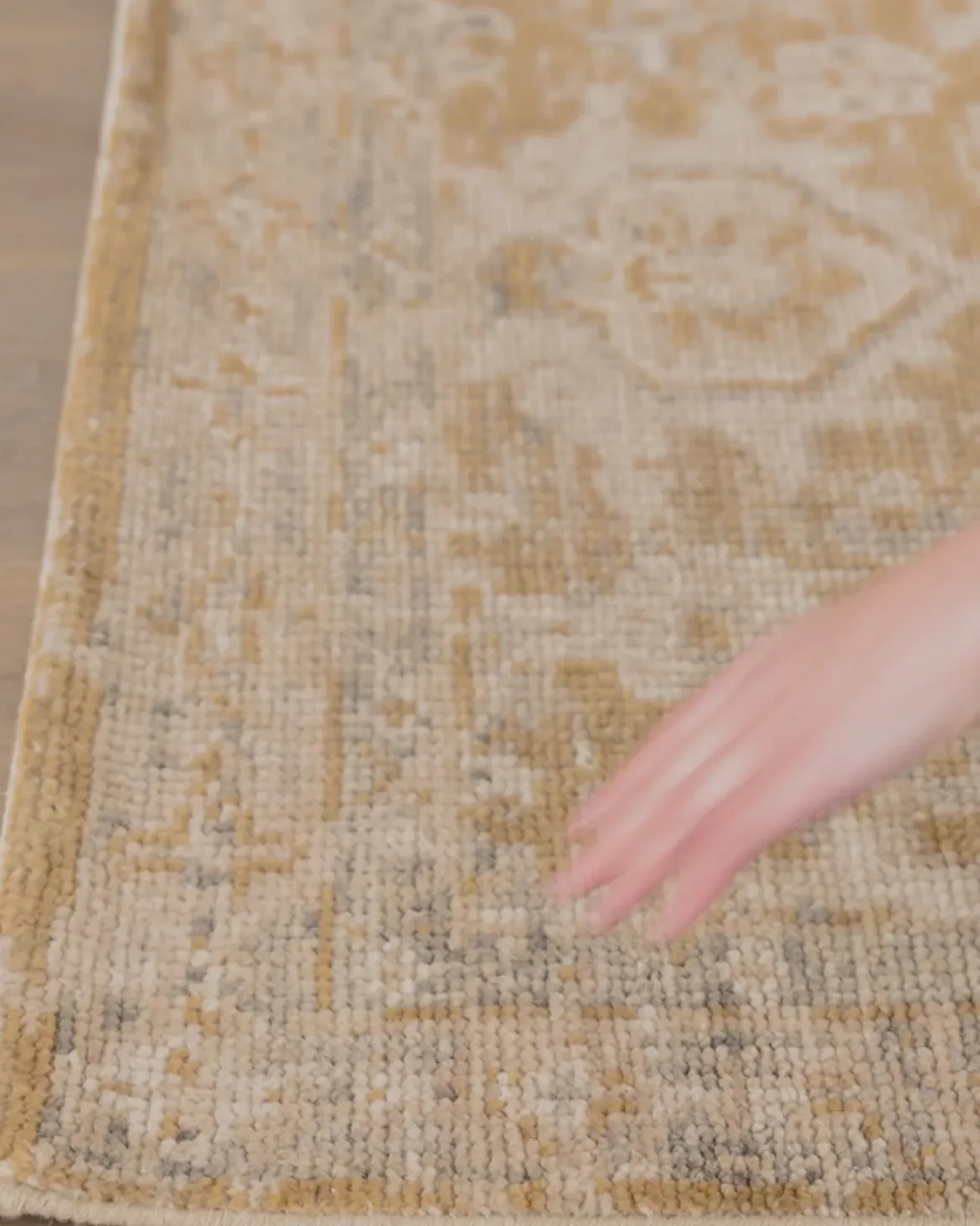 Vanderwood Hand-Knotted Wool Rug