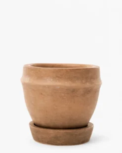 Vichy Terracotta Planter