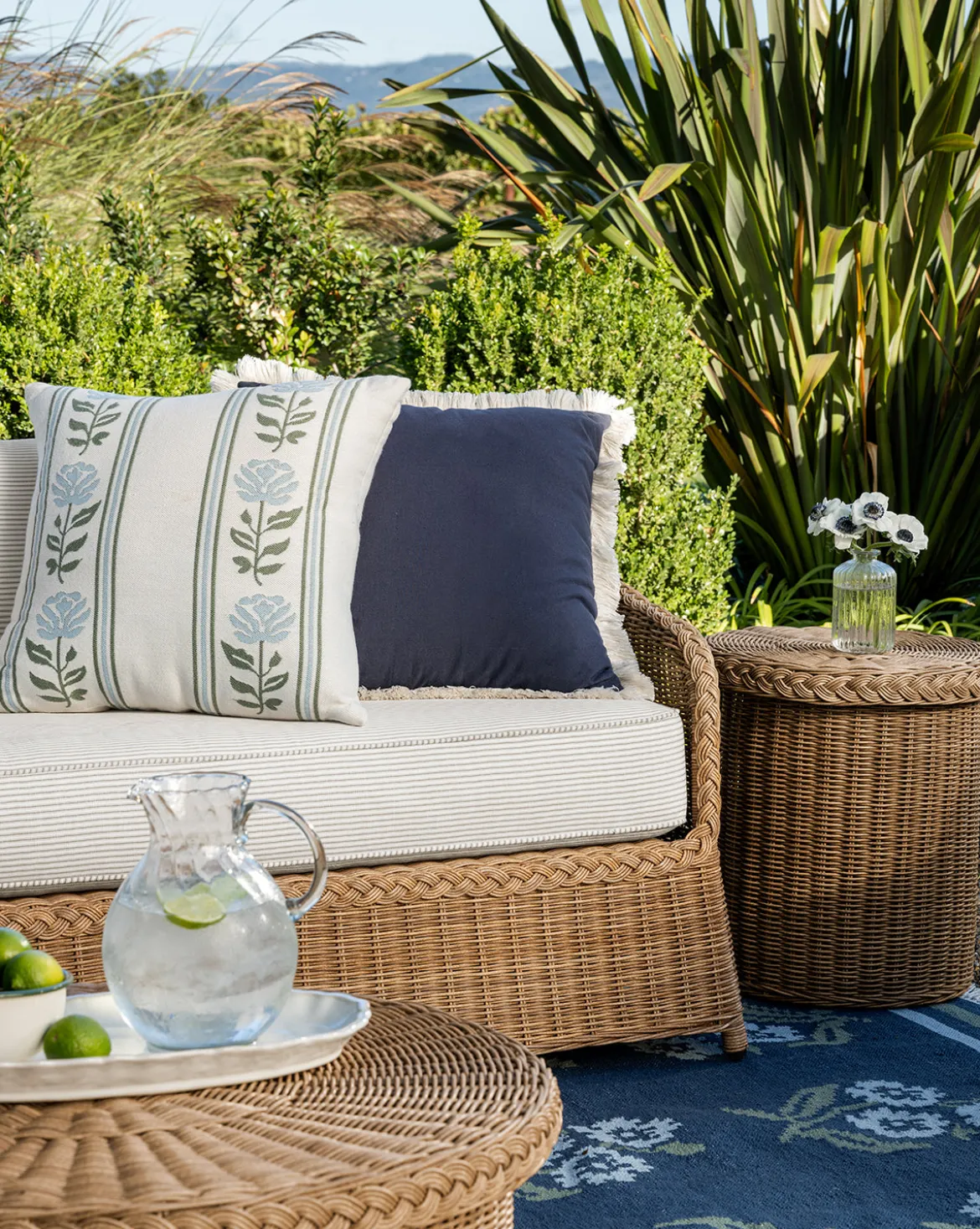Wells Indoor/Outdoor Pillow